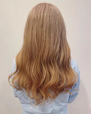 ロング カラー 多田 彩香のヘアスタイル