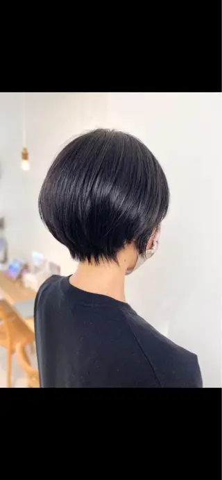 ショート カラー 平田 健一のヘアスタイル