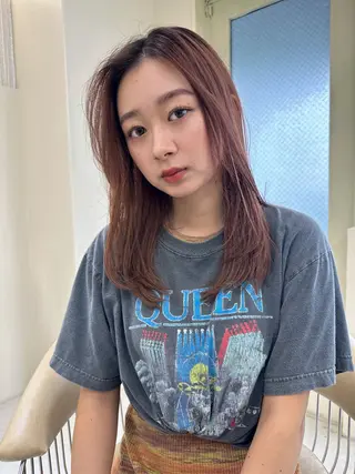 ロング カラー センターパート/ 暖色カラーayuのヘアスタイル