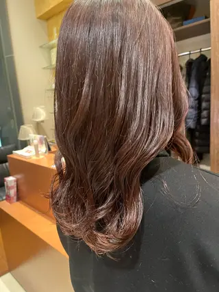 ミディアム ルナ|縮毛矯正 ×デザインカラー🥝のヘアスタイル