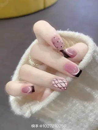 ネイル sun nail池袋 モデル募集のネイルデザイン