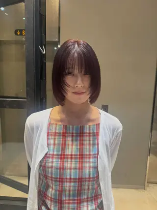 ショート カラー 大人な抜け感レイヤー remi🖤のヘアスタイル