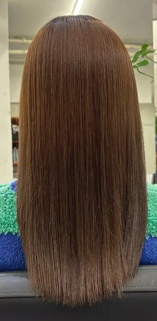 カラー 尾崎 優花のヘアスタイル