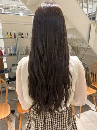 ロング カラー 篠原 若奈のヘアスタイル
