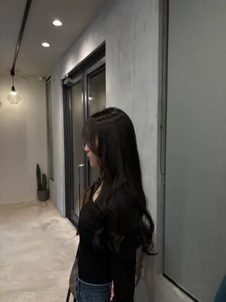 ロング カラー 宮島 華湖のヘアスタイル