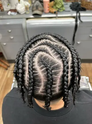 Brave boys所属・田中 優心のヘアスタイル