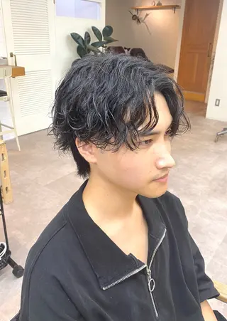 パーマ メンズ シャドウパーマ/ 波巻パーマYu-Kiのヘアスタイル