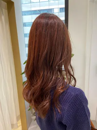 ロング チナツ ，のヘアスタイル