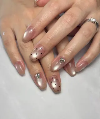 ネイル BLESS所属・BLESS momoのネイルデザイン