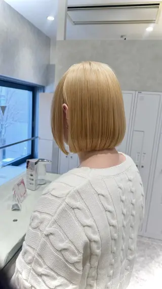 ショート カラー SALOWIN札幌大通り所属・札幌ブリーチカラー/ ダブルカラー/ドイのヘアスタイル