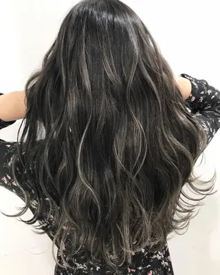 ロング カラー ヘアアレンジ 【公式】amble luxe池袋東口🩷のヘアスタイル