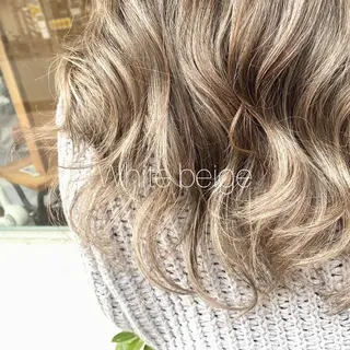 セミロング カラー 𓅰なかがわ ふみな𓅯のヘアスタイル