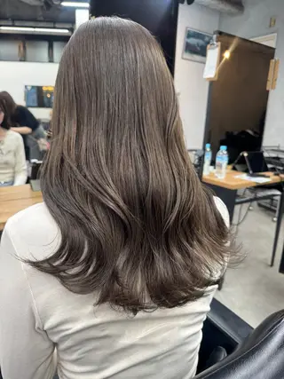 ミディアム カラー Rico / bob/グレージュのヘアスタイル