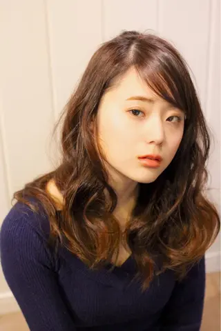 セミロング カラー パーマ BANDE 水崎 悟のヘアスタイル