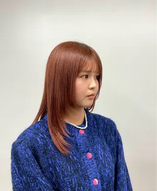 セミロング カラー 神田 凜音のヘアスタイル