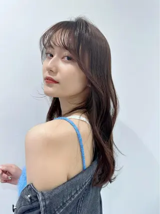 ロング カラー 小顔レイヤー/ ベージュ🤍Rieのヘアスタイル