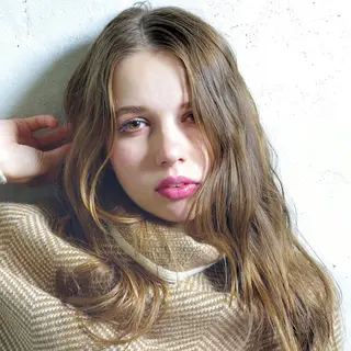 セミロング カラー LOOP hairのヘアスタイル