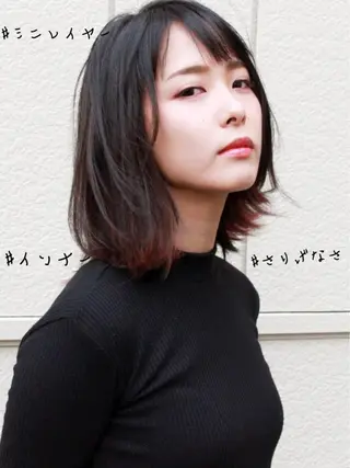 ミディアム 360°キレイな ショートカットのヘアスタイル