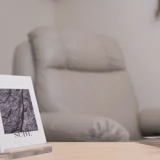 SUBT. イサキの眉毛・アイブロウイメージ