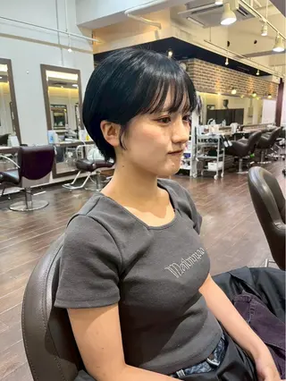 カラー アキト🌙 メンズ特化🔥のヘアスタイル