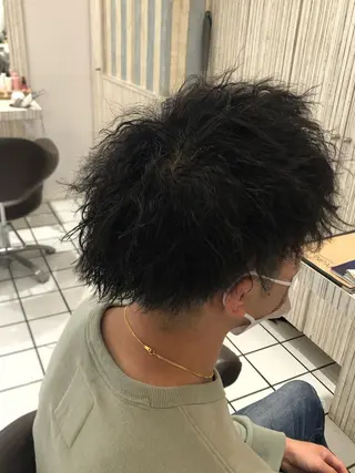 ショート パーマ メンズ 和田 真弥のヘアスタイル