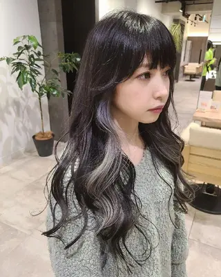 ロング カラー 佐々木 美玖のヘアスタイル