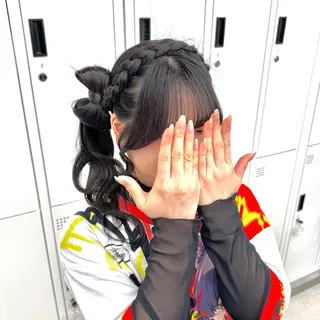 ロング ヘアアレンジ ヘアメ🎀推しカラー 🥣横浜/しほ🧸のヘアスタイル