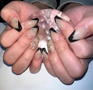 ミディアム mao .のネイルデザイン