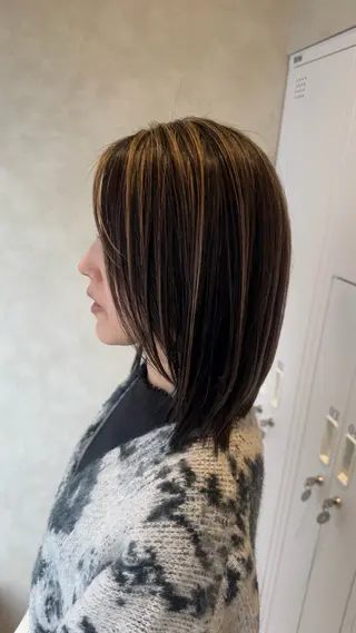 ミディアム カラー SALOWIN札幌大通り所属・札幌ブリーチカラー/ ダブルカラー/ドイのヘアスタイル