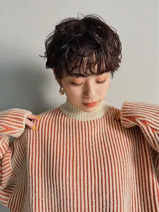 パーマ 表参道ミディアム レイヤー山岸季生のヘアスタイル