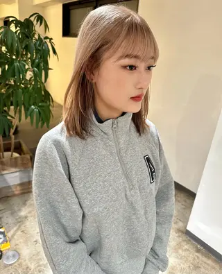 ミディアム カラー ✨艶ブリーチカラー ✨四ノ宮裕己のヘアスタイル
