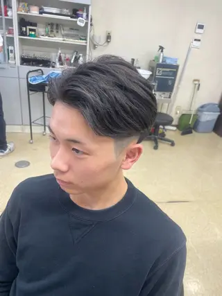 パーマ メンズ 片桐 航太のヘアスタイル