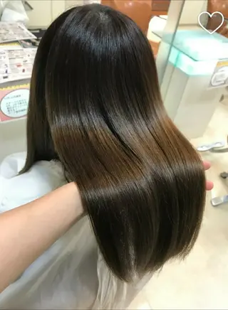 ロング 🇰🇷韓国風艶髪✨ 髪質改善 倉岡しおんのヘアスタイル