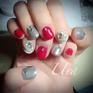 ネイル UrakoNail 《nail》のネイルデザイン