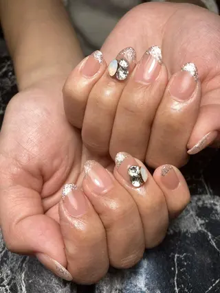 ショート ネイル ✴︎ Delightのネイルデザイン