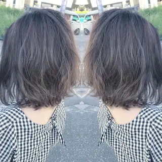 ミディアム カラー grand juteのヘアスタイル