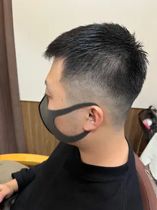 ショート 渡辺 竜太のヘアスタイル