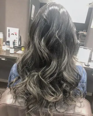 ロング カラー pep natsumiのヘアスタイル