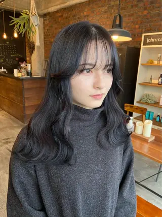 セミロング カラー 透け感カラー/ momo🦕🌱のヘアスタイル