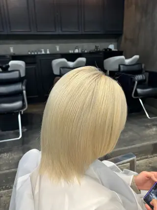 カラー ア ユ ミのヘアスタイル