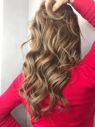 ロング カラー ヘアアレンジ BROCANTE立川 karasawa.nのヘアスタイル