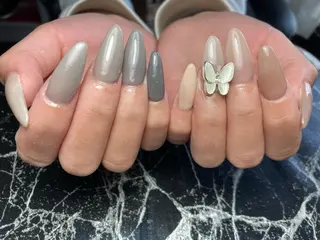 ロング ネイル ✴︎ Delightのネイルデザイン