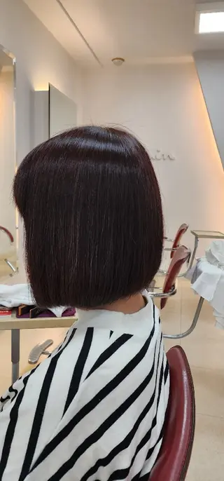 ミディアム カラー hairmake Juinのヘアスタイル