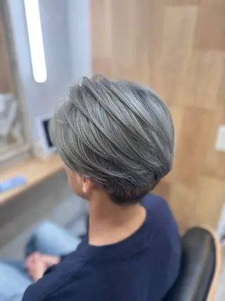 ショート 多賀 順平のヘアスタイル