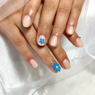 ネイル Yu-Ri (ゆうり)のネイルデザイン