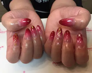 ネイル ネイルリボン 受付スタッフのネイルデザイン