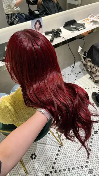 ロング カラー 新宿/ヘアカラー AiNAのヘアスタイル