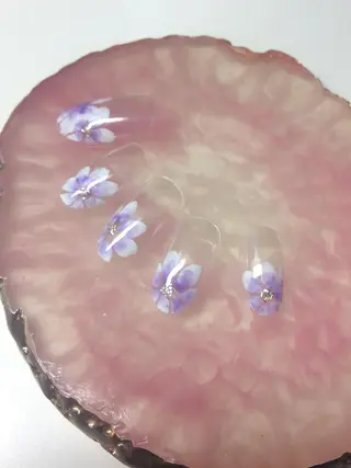 ネイル nail salon 7☺︎2のネイルデザイン