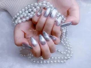 ネイル ISA_ BELLAのネイルデザイン