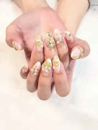 ネイル DI'A ネイルサロンのネイルデザイン